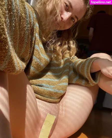 Elizabethhoneyfree OnlyFans Thumbnail #WEUyXDoBM0