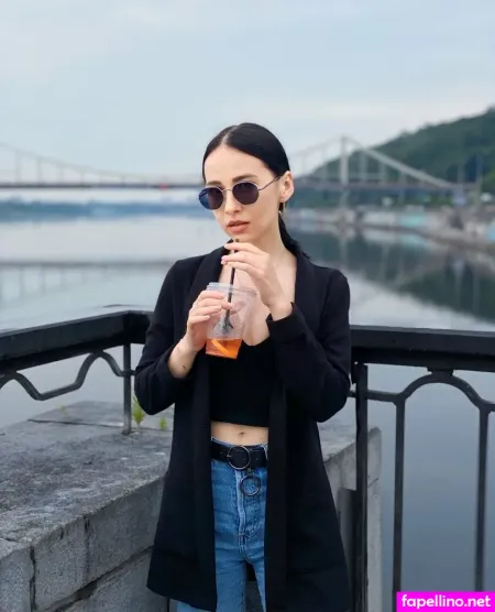 Elizabethlux OnlyFans Thumbnail #oUDIom5c05