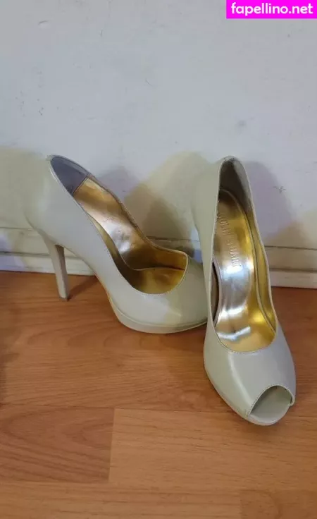 Elizabethtran OnlyFans Thumbnail #MUvxhdBGJq