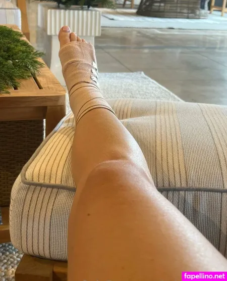 Elizabrielle OnlyFans Thumbnail #3HQKPVpVjR