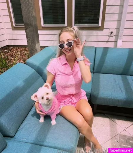 Elizabrielle OnlyFans Thumbnail #N6SFG2lyjr