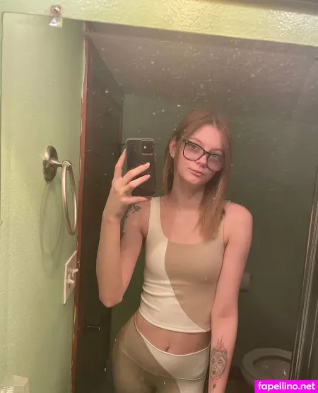 Elizarowe8383 OnlyFans Thumbnail #8HAjcGr1SU