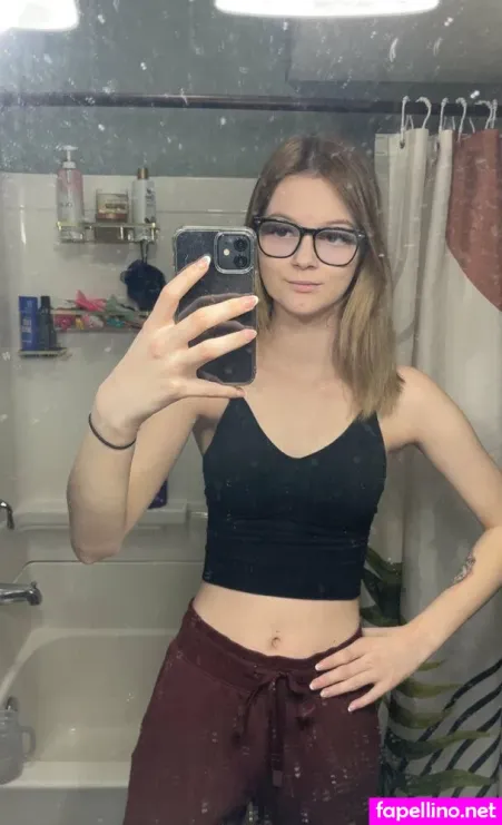 Elizarowe8383 OnlyFans Thumbnail #qZT2D0x74x