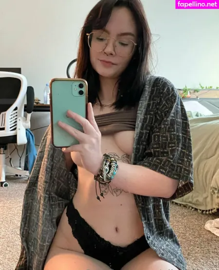 Elizasfreee OnlyFans Thumbnail #eOtBXqYmxc