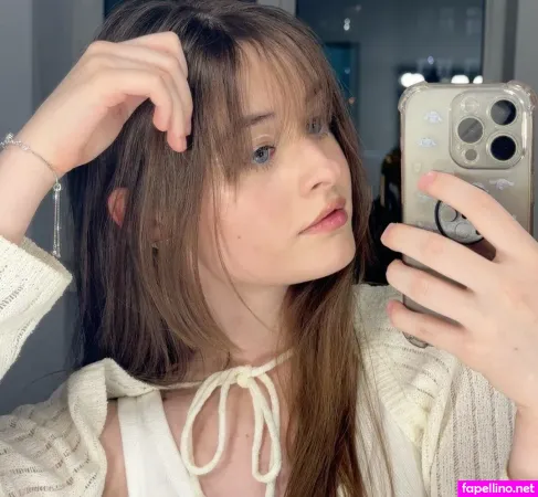 Elizaveta Belle OnlyFans Thumbnail #B8RNuQnGBX