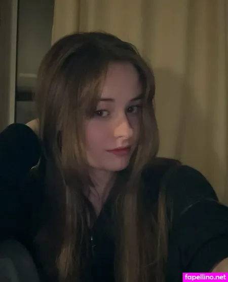 Elizaveta Belle OnlyFans Thumbnail #uUTYw5ZFnF