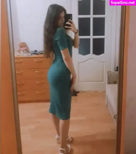 Elizaveta Milyaeva OnlyFans Thumbnail #xhJ9reNEES