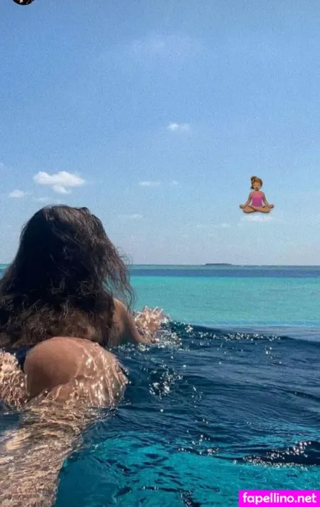 Elizavetabom OnlyFans Thumbnail #9kcYL8kGu6