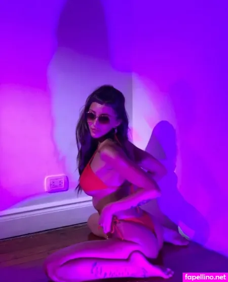 Elizawellz OnlyFans Thumbnail #kWNf25vKcs