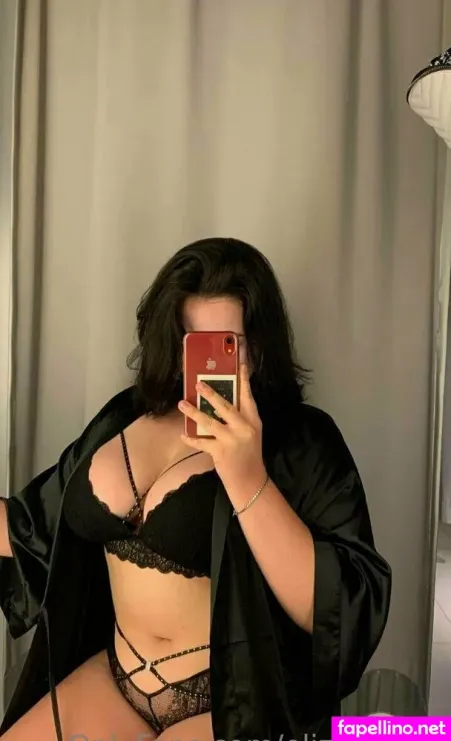 Elizza Beth OnlyFans Thumbnail #oEeG4F9kYE