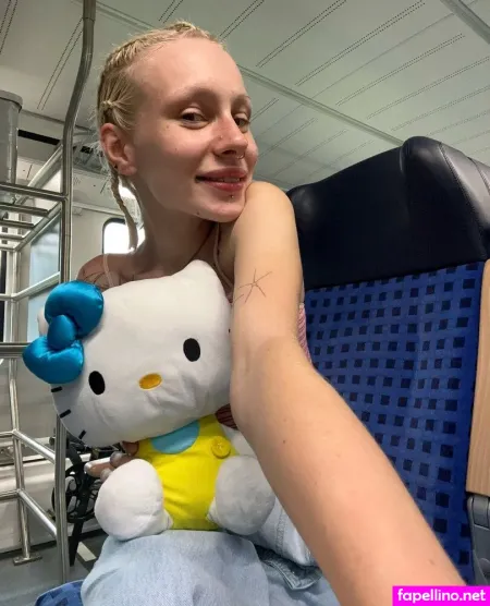 Elizzabeth19 OnlyFans Thumbnail #IJGx3LqGAQ