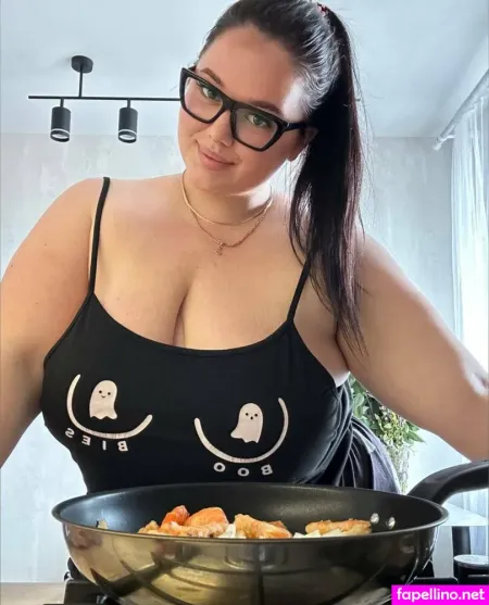 Elizzza Beth OnlyFans Thumbnail #y153Ustbf0