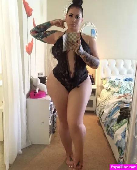 Elke Life OnlyFans Thumbnail #D0ZfNtPAXI