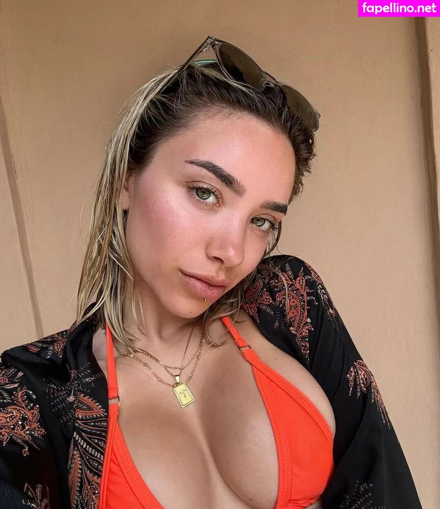 ella.baig, ellabaig, ellabaigofficial Nude Leaked OnlyFans Photo #MeZ2v2aufx