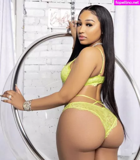 Ella Bandz OnlyFans Thumbnail #eCbaKPsQOr