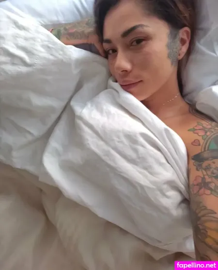 Ella Cartier OnlyFans Thumbnail #H3eN5zeSvg