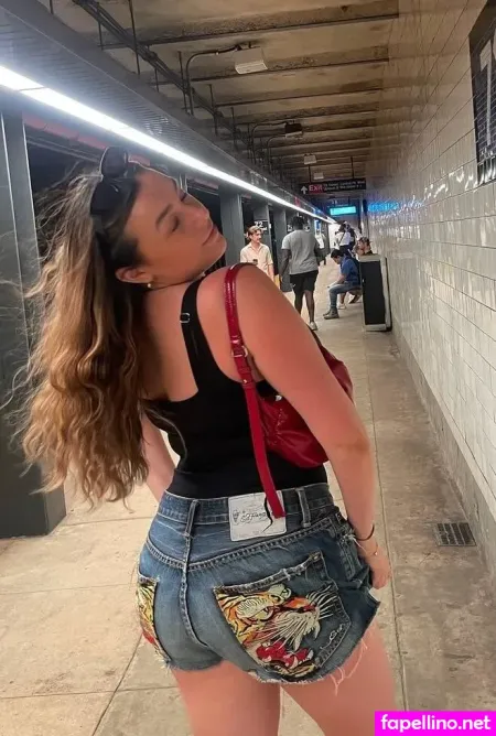 Ella Cecelia OnlyFans Thumbnail #leXfIUChkb