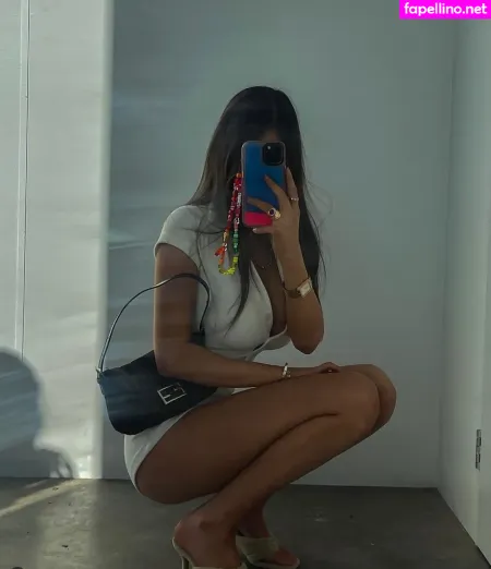 Ella Cervetto OnlyFans Thumbnail #00eFv5Q8OE