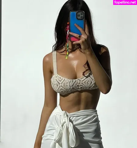 Ella Cervetto OnlyFans Thumbnail #3AjbpaAWWt