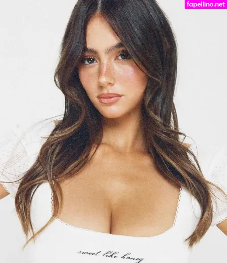 Ella Cervetto OnlyFans Thumbnail #HCwr4CyLeK