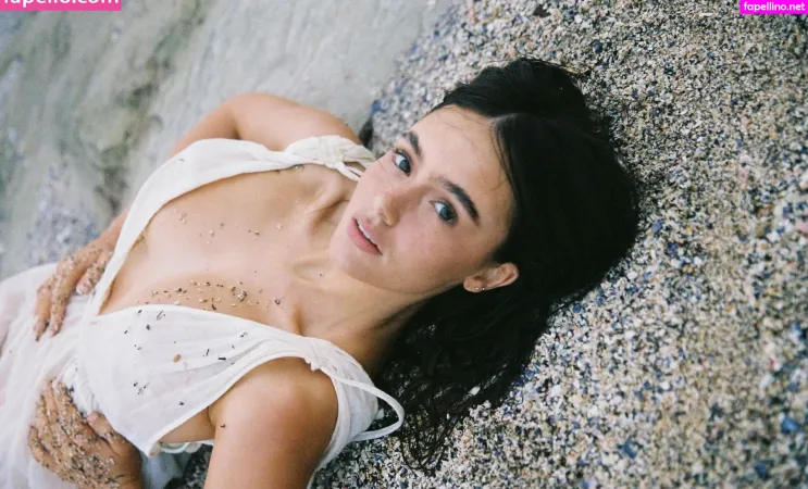 Ella Cervetto OnlyFans Thumbnail #RSNrGncNUo