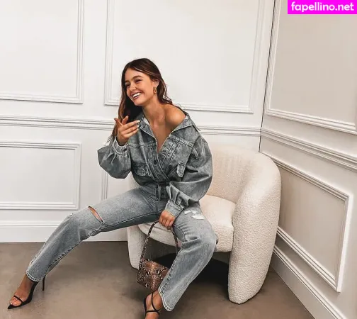 Ella Cervetto OnlyFans Thumbnail #RXMmimvSES