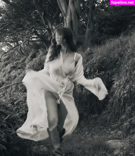 Ella Cervetto OnlyFans Thumbnail #eE3gO4gVCj