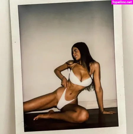 Ella Cervetto OnlyFans Thumbnail #kfEmlhwymV