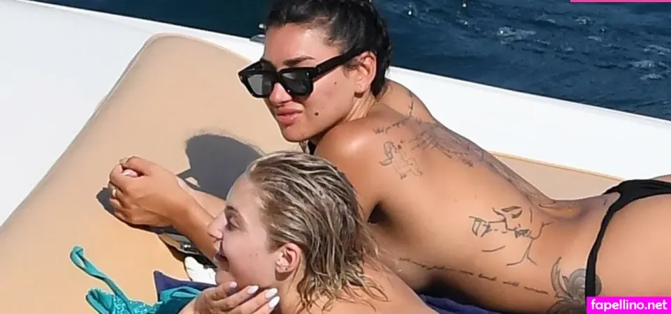 Ella Ding OnlyFans Thumbnail #JVkLiacPQA