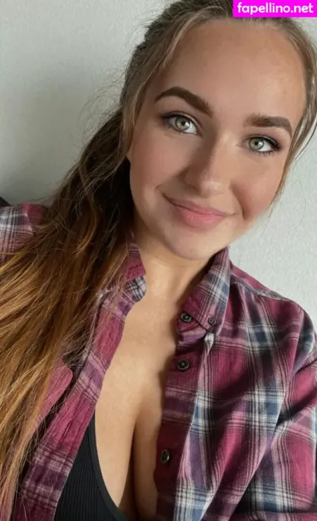 Ella Estrid OnlyFans Thumbnail #dWnUrvcI8j