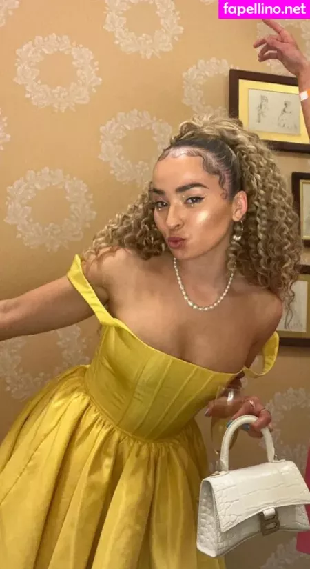 Ella Eyre OnlyFans Thumbnail #CvMMUN37Mi