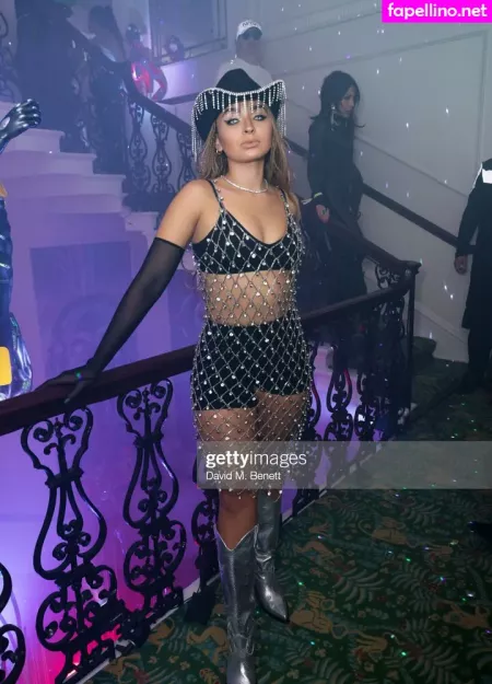 Ella Eyre OnlyFans Thumbnail #FJWYOz8JQv