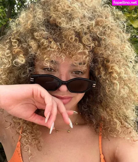 Ella Eyre OnlyFans Thumbnail #FaqHRYQdei