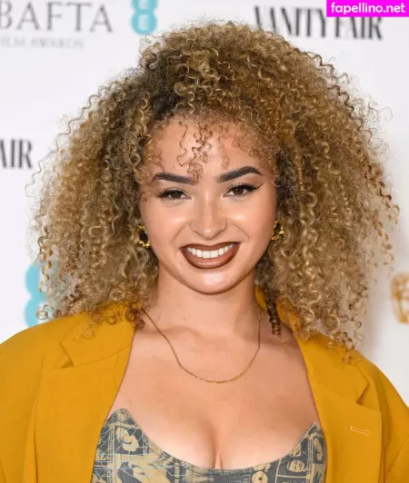 Ella Eyre OnlyFans Thumbnail #oYyRdCEEBo