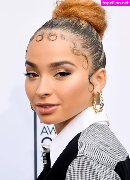 Ella Eyre OnlyFans Thumbnail #wYxNCcoRWk