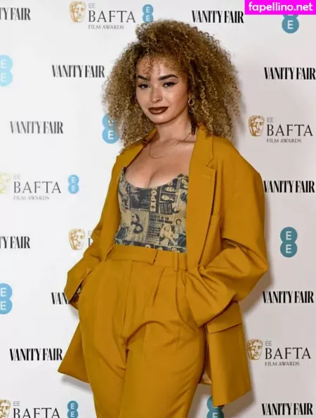 Ella Eyre OnlyFans Thumbnail #wvbEsdt8wL