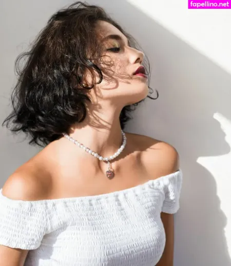 Ella Flare OnlyFans Thumbnail #41BFLHIacE