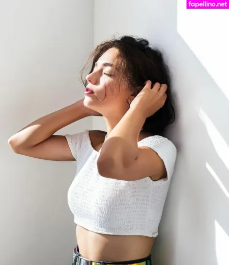 Ella Flare OnlyFans Thumbnail #6ttgFCiVLC