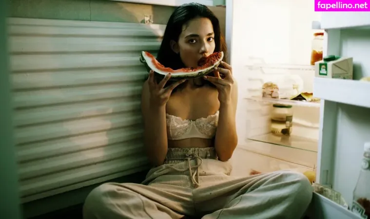 Ella Flare OnlyFans Thumbnail #MMoX17i8eK