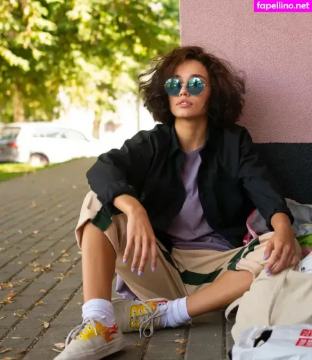 Ella Flare OnlyFans Thumbnail #W257tlpGpP