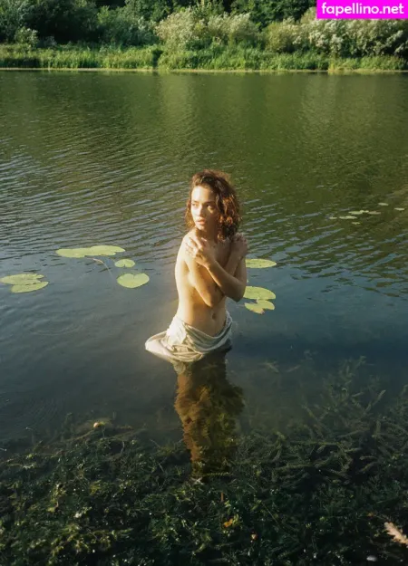 Ella Flare OnlyFans Thumbnail #kskEeQzLcB