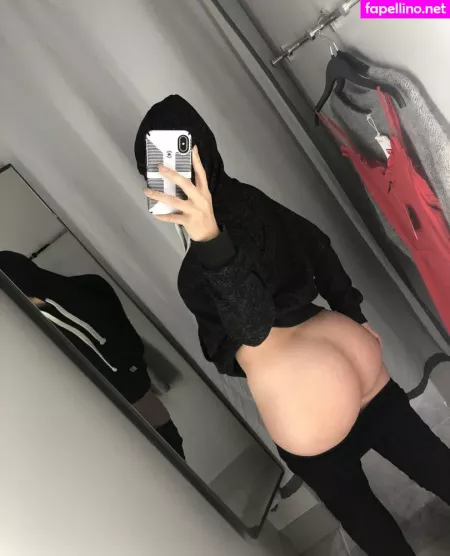 Ella Foxx OnlyFans Thumbnail #1dyrZ4soya