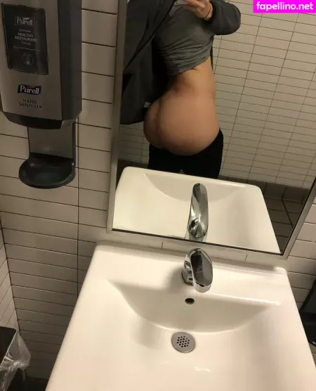 Ella Foxx OnlyFans Thumbnail #MvZE3Yu7ca