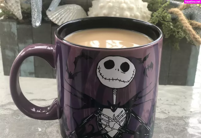 Ella Foxx OnlyFans Thumbnail #jYRC7Qsrn8