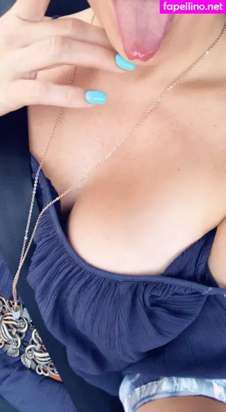 Ella Foxx OnlyFans Thumbnail #p6E0UN24y3