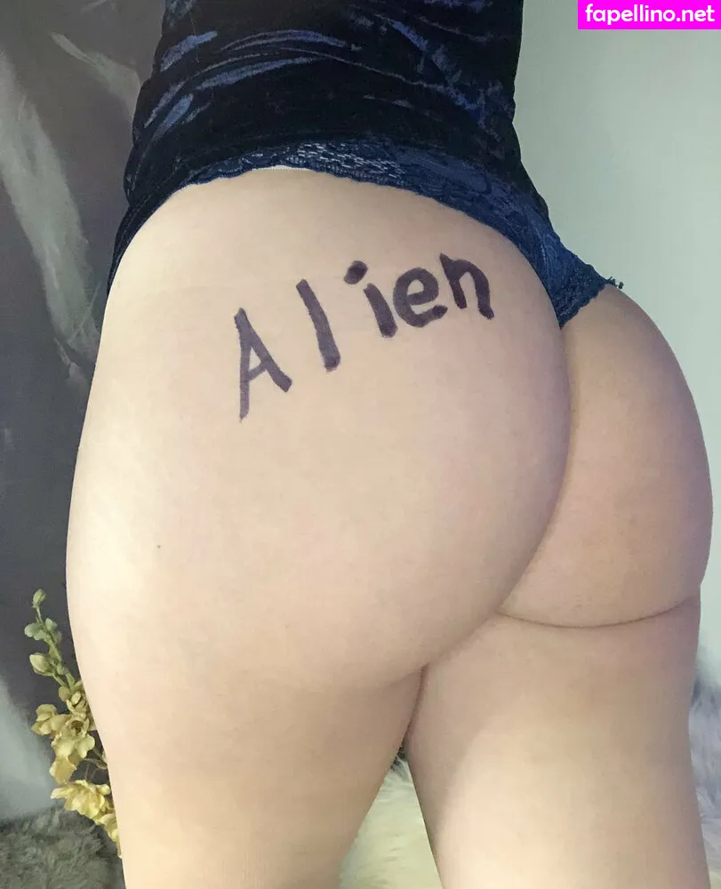 ella_foxx, secret_girlfriend Nude Leaked OnlyFans Photo #vrfAj33JFM