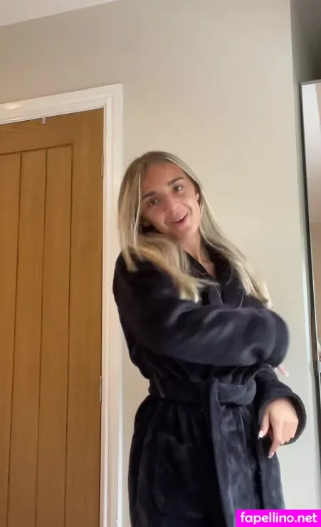 Ella Gore OnlyFans Thumbnail #VbsDlTxJTF