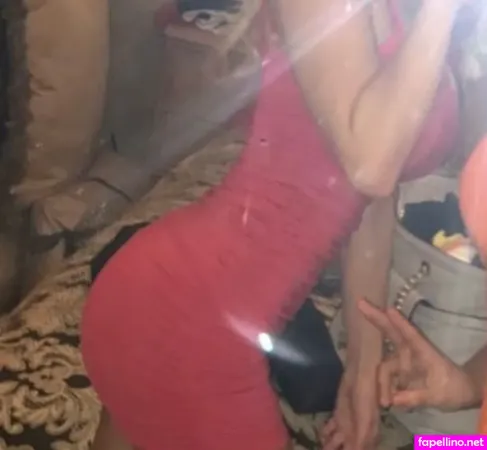 Ella Gore Main Profile Photo