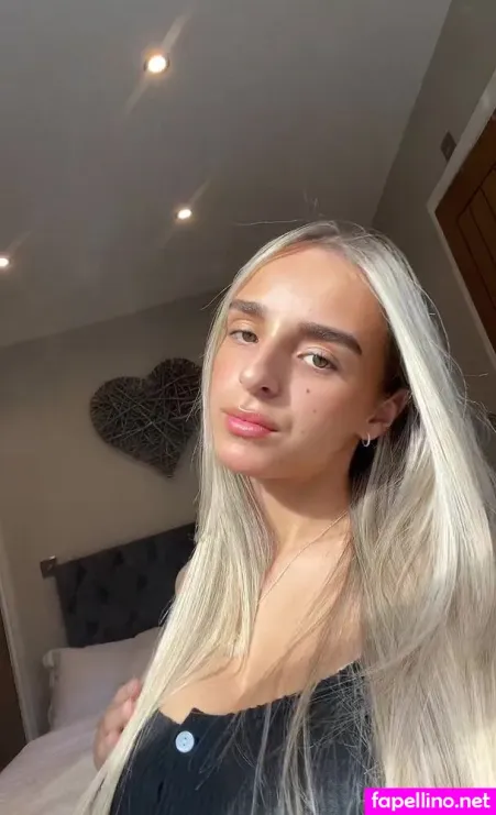 Ella Gore OnlyFans Thumbnail #zOrDr2KqBZ