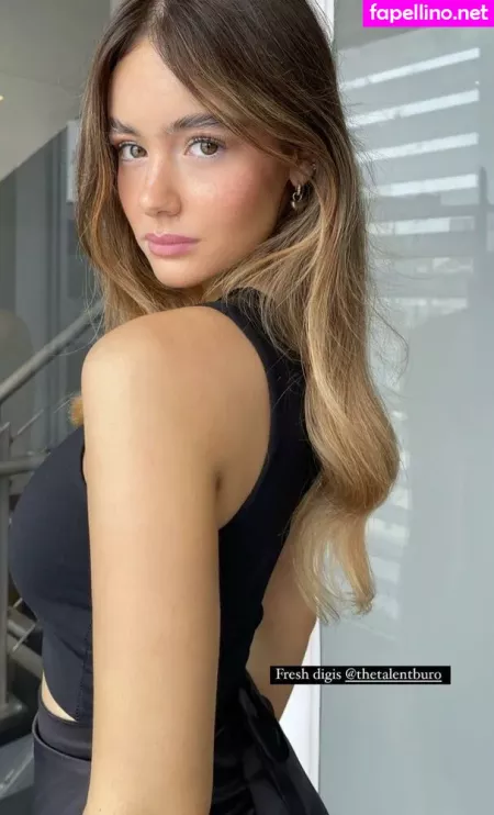 Ella Grace Cervetto OnlyFans Thumbnail #DC6L3g3WHz